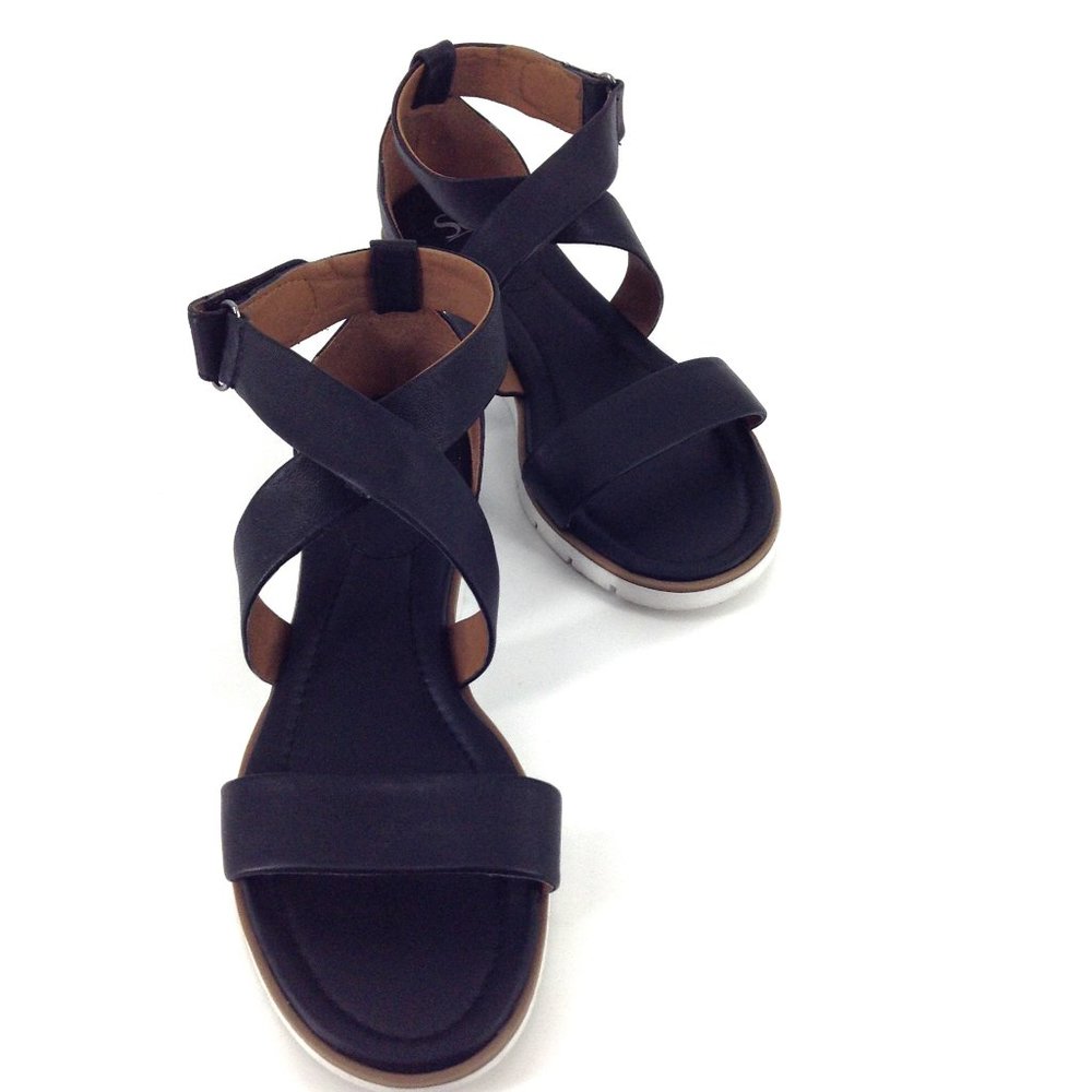 SOFFT Reston Single Strap Open Toe Criss Cross  Ankle Strap Black Sandals SZ 10M